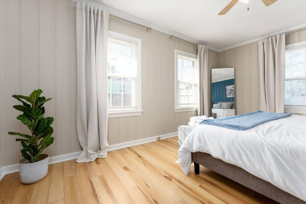 Serenity Beach House In Central Ilm W/ King Bed Wilmington Exteriér fotografie