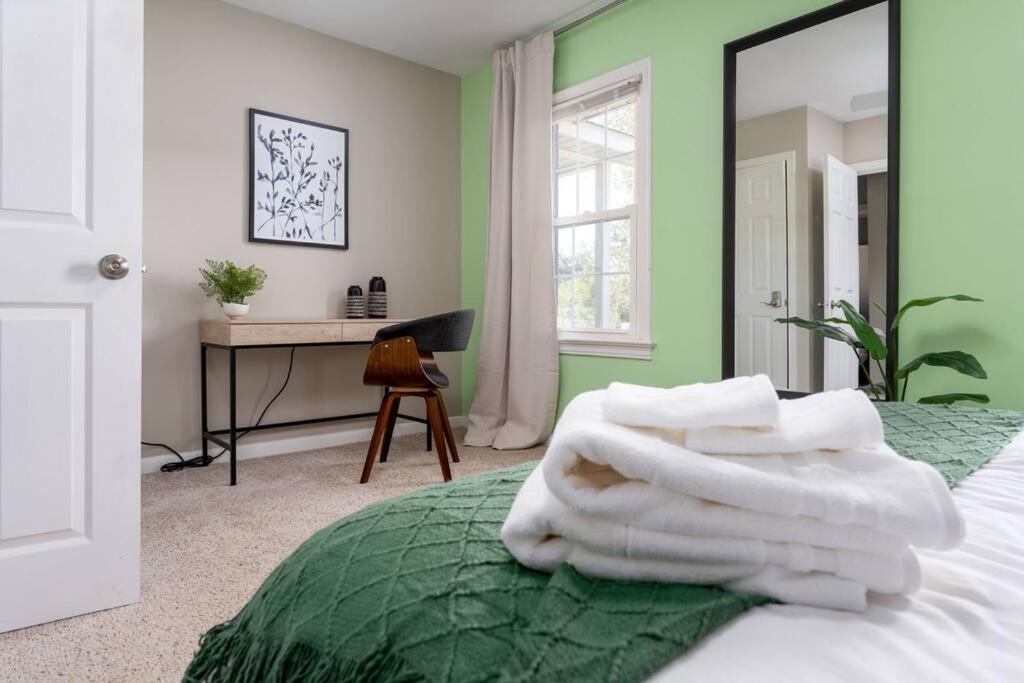 Serenity Beach House In Central Ilm W/ King Bed Wilmington Exteriér fotografie